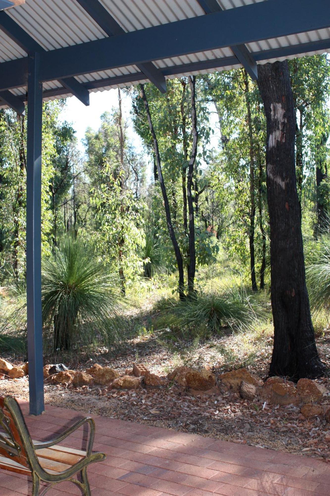Chalets On Stoneville Redcliffe Exterior photo